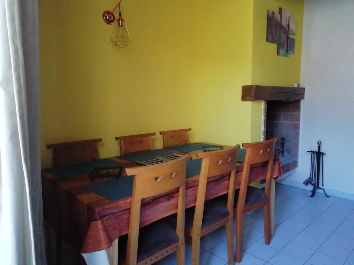 Le Rouge Robin Villa Fougax-et-Barrineuf Kültér fotó
