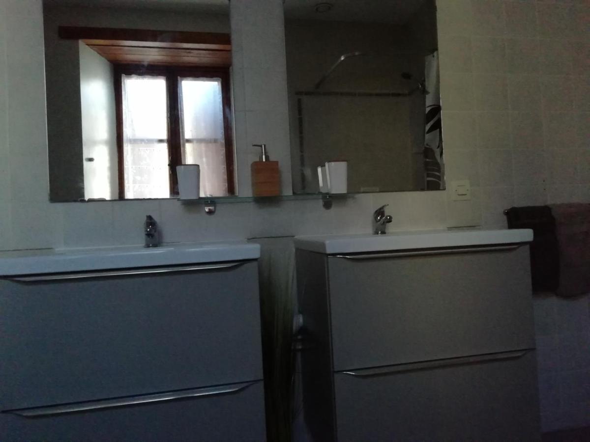 Le Rouge Robin Villa Fougax-et-Barrineuf Kültér fotó